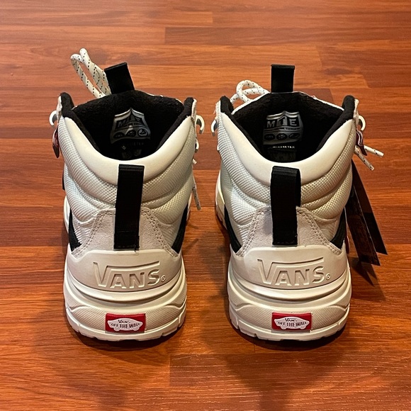 Vans Ultrarange EXO High MTE-2 x Gore Tex ‘Cream Black’ (size mens 6/wmns 7.5) - Picture 11 of 12